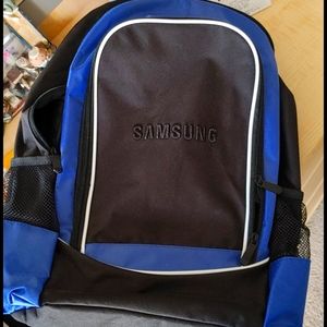 Samsung 10 pocket bookbag